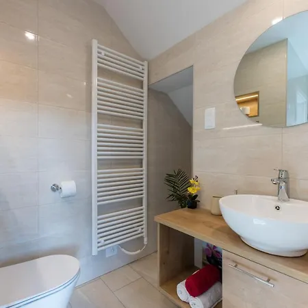 Repinc Apartamento Bled