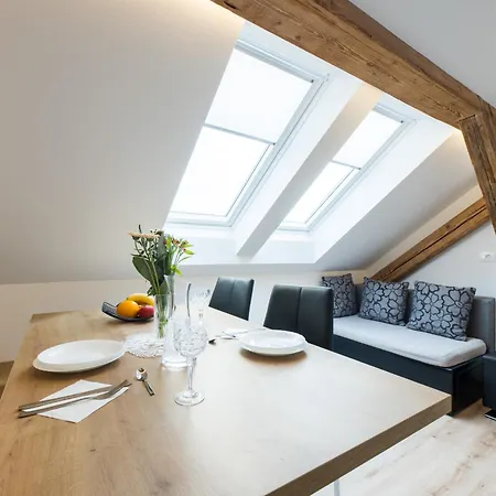 Apartment Repinc