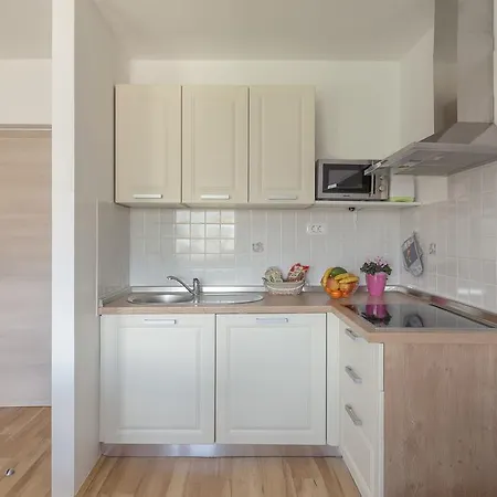 Repinc Apartment